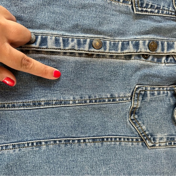 Vintage Hard Rock Cafe Philadelphia size XL women’s blue denim jacket - Picture 14 of 14